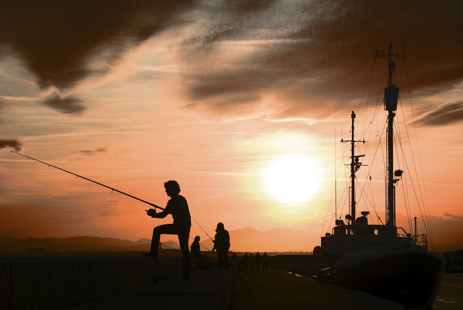 How to Skip Docks With a Spinning Rod: A Practical Guide for More Bites